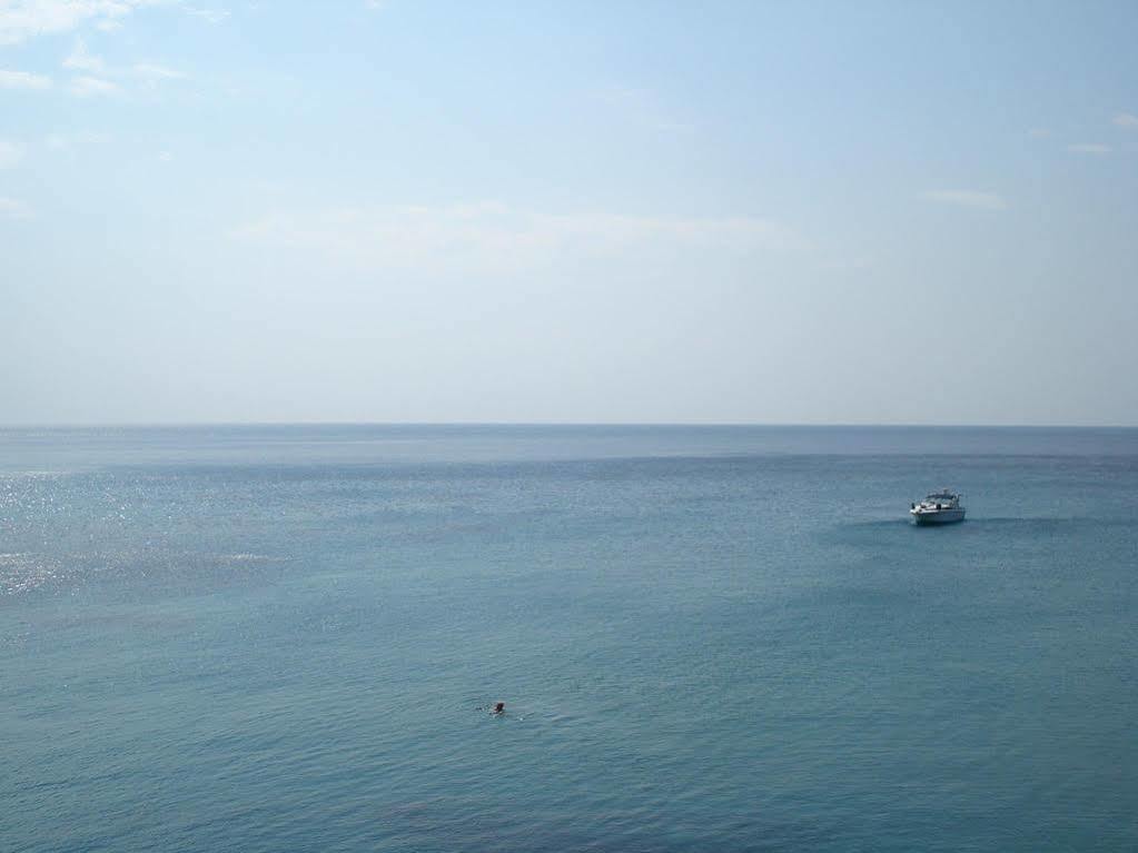 Panorama Hotel Agia Marina  Exteriér fotografie
